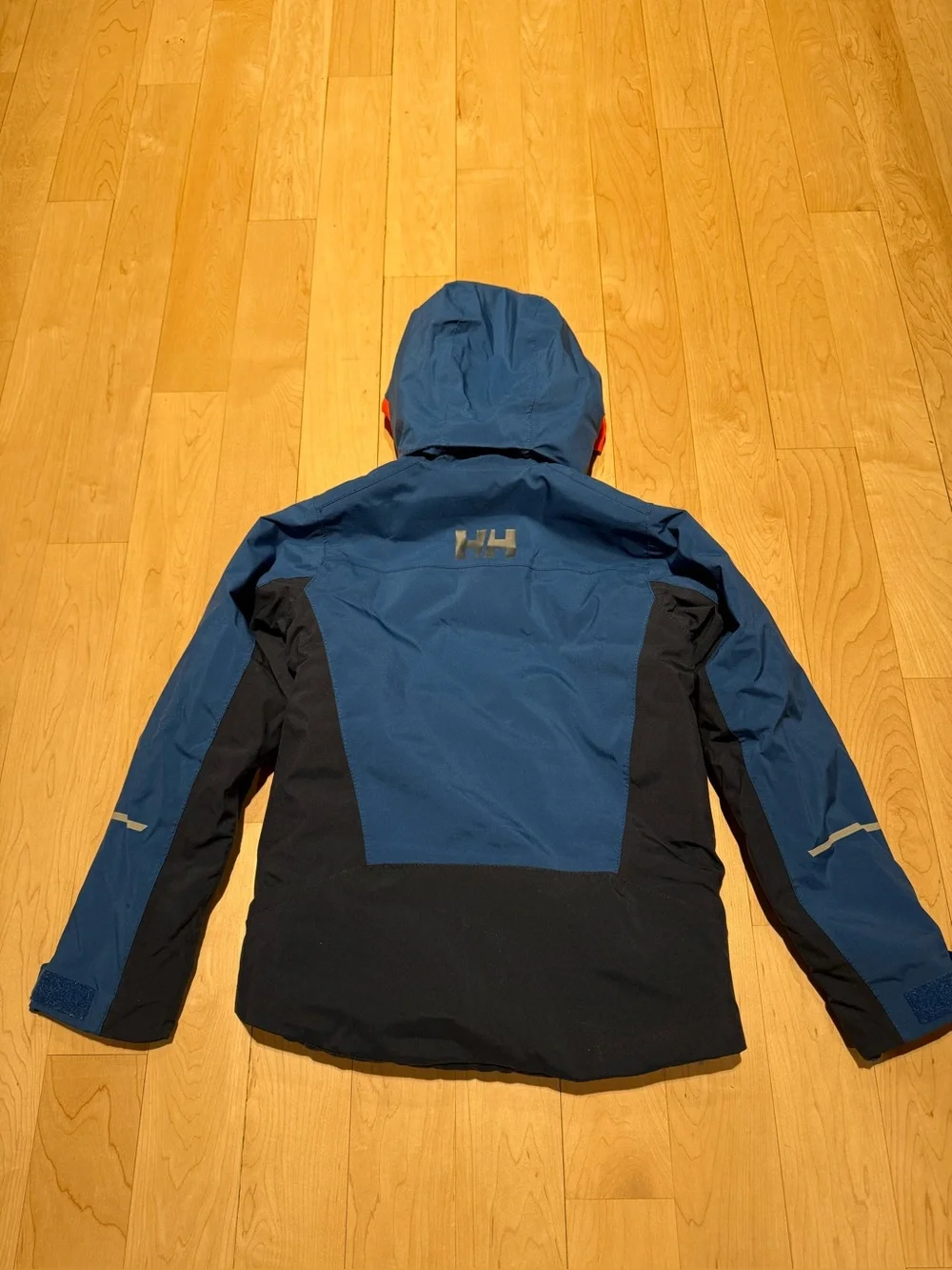 Helly Hansen ski jacket